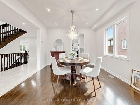 Photo 4 at 75 Pointon Street, Bayview Northeast, Aurora