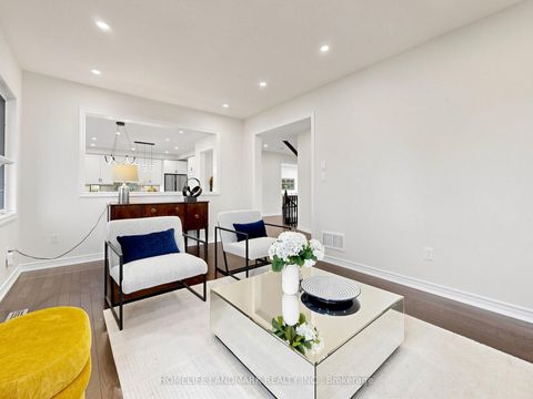 Photo 6 at 75 Pointon Street, Bayview Northeast, Aurora
