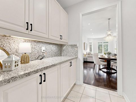 Photo 15 at 75 Pointon Street, Bayview Northeast, Aurora