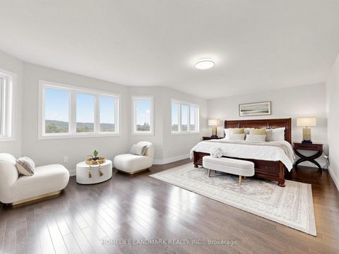 Photo 23 at 75 Pointon Street, Bayview Northeast, Aurora