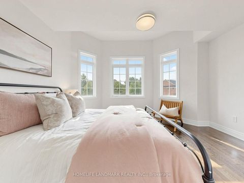 Photo 34 at 75 Pointon Street, Bayview Northeast, Aurora
