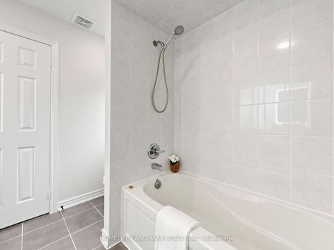 Photo 36 at 75 Pointon Street, Bayview Northeast, Aurora