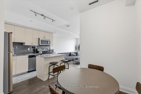 Photo 8 at 203 - 7890 Bathurst Street, Beverley Glen, Vaughan