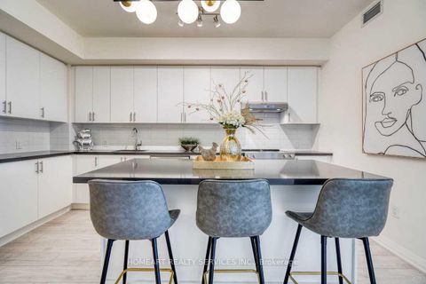 Photo 3 at 314 - 8960 Jane Street, Vellore Village, Vaughan