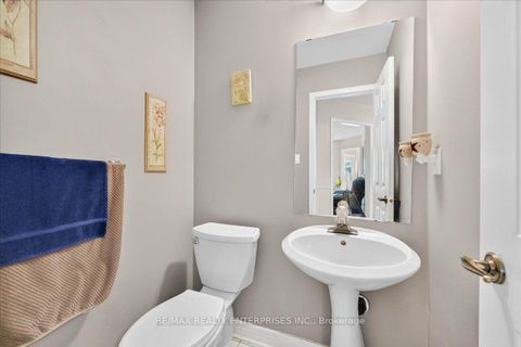 Photo 20 at 844 Hollander Road, College Manor, Newmarket