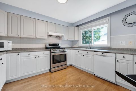 Photo 9 at 9 Bunty Lane, Bayview Village, Toronto