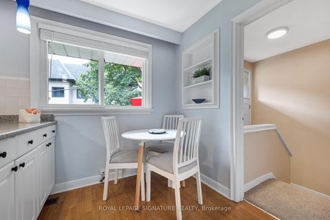 Photo 11 at 9 Bunty Lane, Bayview Village, Toronto