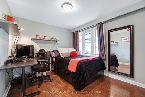 Photo 15 at 9 Bunty Lane, Bayview Village, Toronto