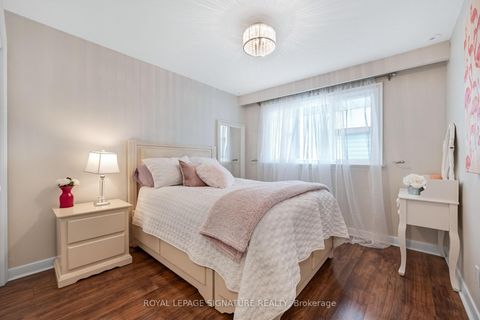 Photo 16 at 9 Bunty Lane, Bayview Village, Toronto