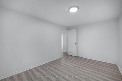 Photo 26 at 9 Bunty Lane, Bayview Village, Toronto
