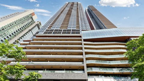 Photo 1 at 4805 - 3 Concord Cityplace Way, Waterfront Communities C1, Toronto