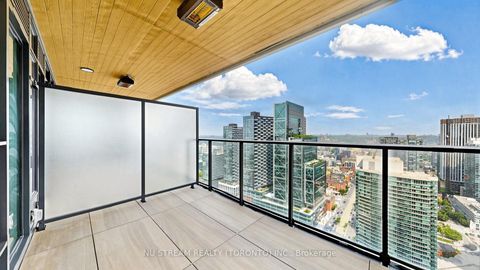 Photo 31 at 4805 - 3 Concord Cityplace Way, Waterfront Communities C1, Toronto