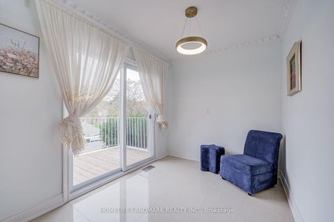 Photo 16 at 53 Chipwood Crescent, Pleasant View, Toronto