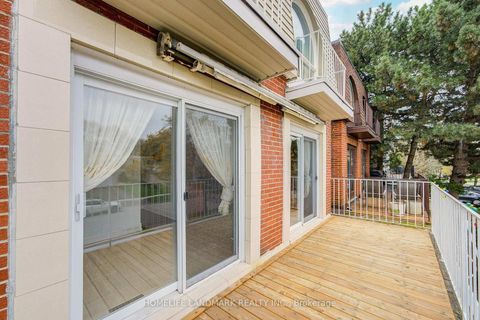 Photo 32 at 53 Chipwood Crescent, Pleasant View, Toronto
