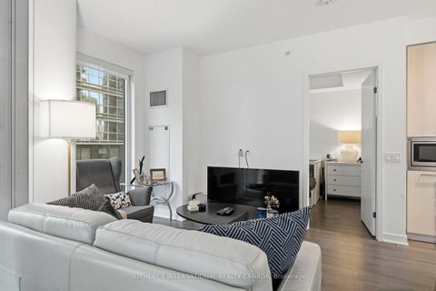 Photo 15 at 3208 - 125 Blue Jays Way, Waterfront Communities C1, Toronto