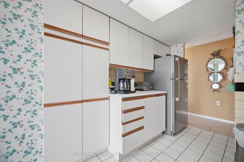 Photo 19 at 1406 - 600 Rexdale Boulevard, Clairville, Toronto