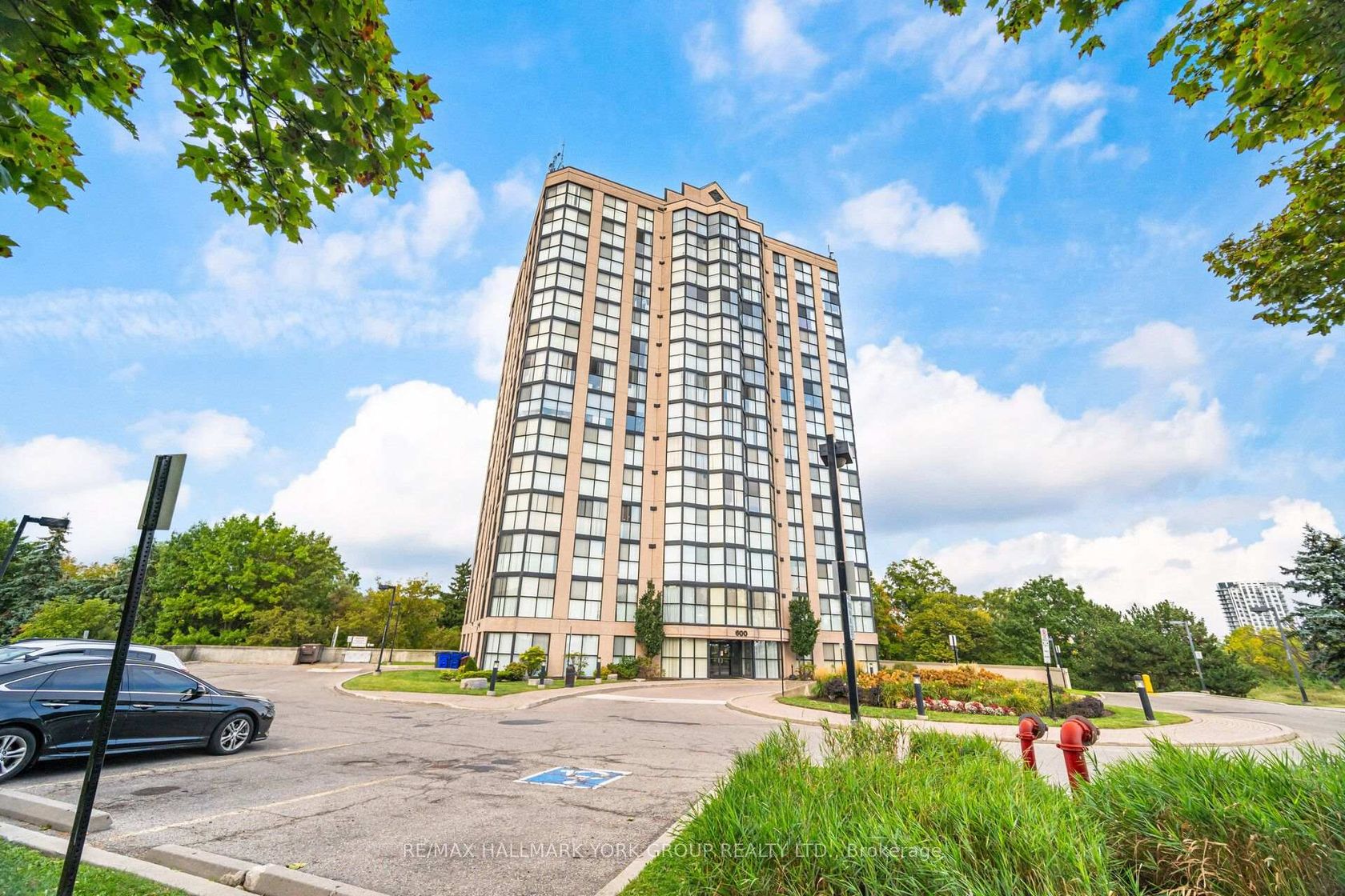 1406 - 600 Rexdale Boulevard, Clairville, Toronto photo number 2