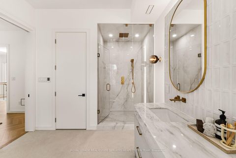Photo 25 at 7 Lumley Avenue, Leaside, Toronto