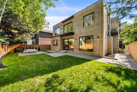Photo 47 at 7 Lumley Avenue, Leaside, Toronto