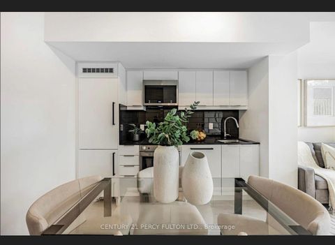 Photo 16 at 318 - 90 Glen Everest Road, Cliffside, Toronto