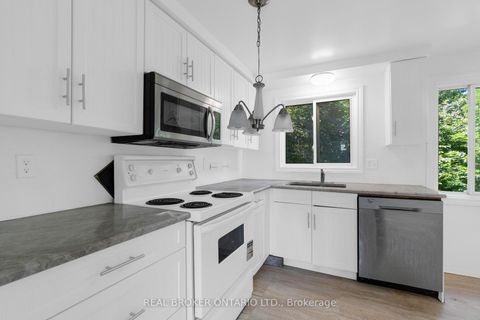 Photo 7 at 57 Bernick Drive, Grove East, Barrie
