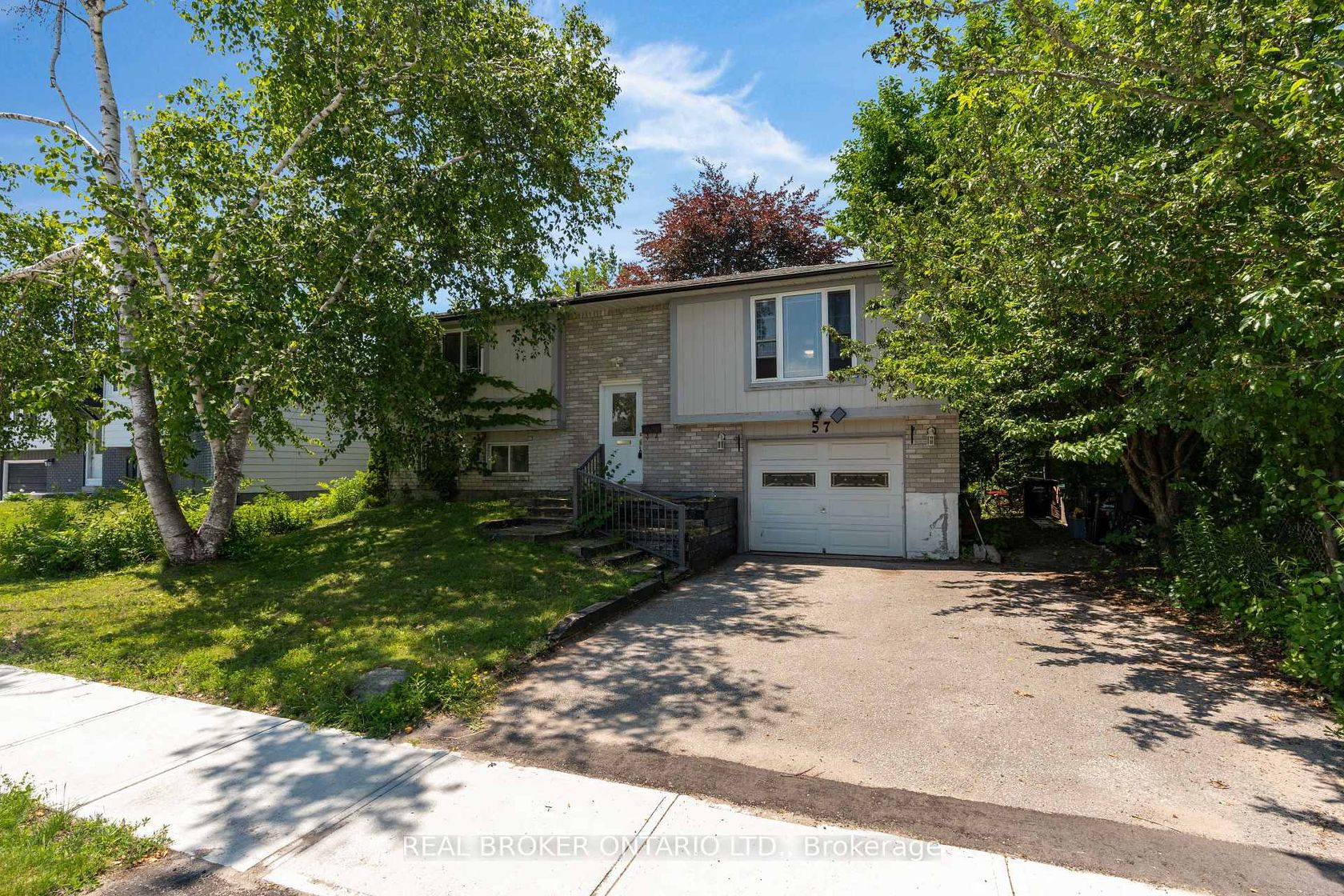 57 Bernick Drive, Grove East, Barrie photo 2