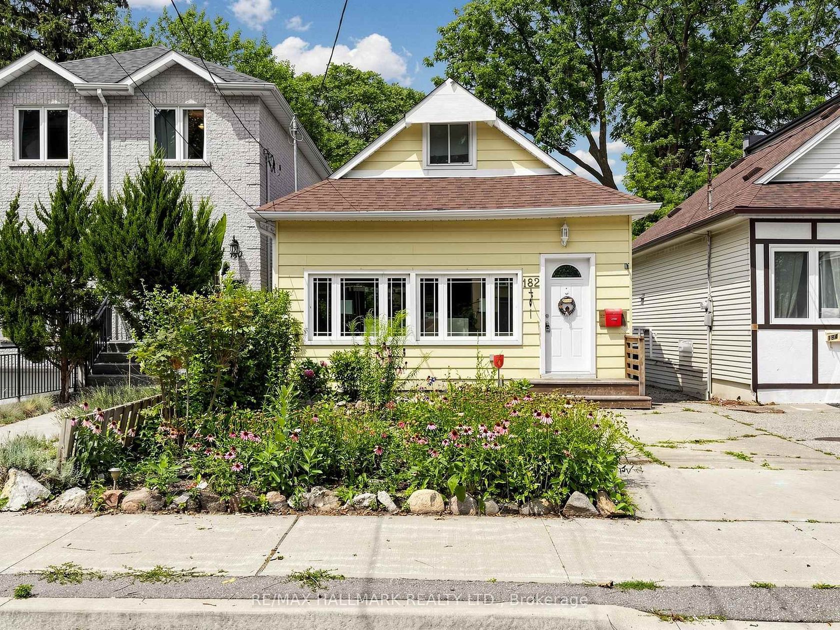 182 Holborne Avenue, Lumsden, Toronto photo 4