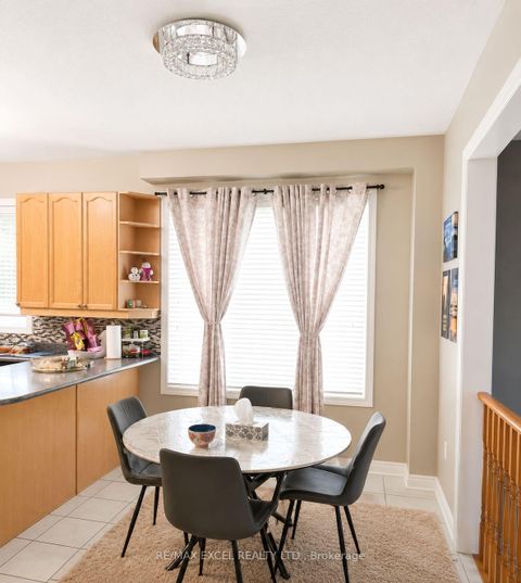 Photo 7 at 44 Matthew Boyd Crescent, Woodland Hill, Newmarket