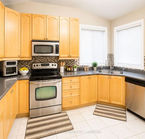 Photo 9 at 44 Matthew Boyd Crescent, Woodland Hill, Newmarket