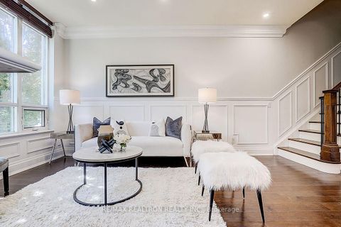 Photo 7 at 274 Duplex Avenue, Newtonbrook West, Toronto