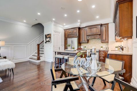Photo 15 at 274 Duplex Avenue, Newtonbrook West, Toronto