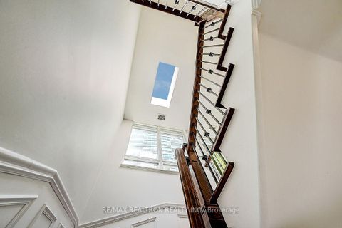 Photo 28 at 274 Duplex Avenue, Newtonbrook West, Toronto
