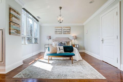 Photo 31 at 274 Duplex Avenue, Newtonbrook West, Toronto