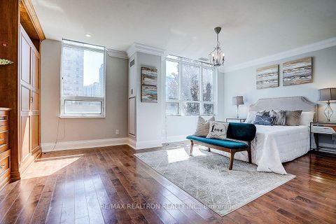 Photo 33 at 274 Duplex Avenue, Newtonbrook West, Toronto
