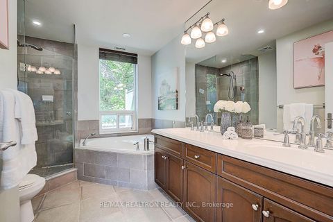 Photo 36 at 274 Duplex Avenue, Newtonbrook West, Toronto