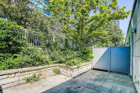 Photo 38 at 274 Duplex Avenue, Newtonbrook West, Toronto
