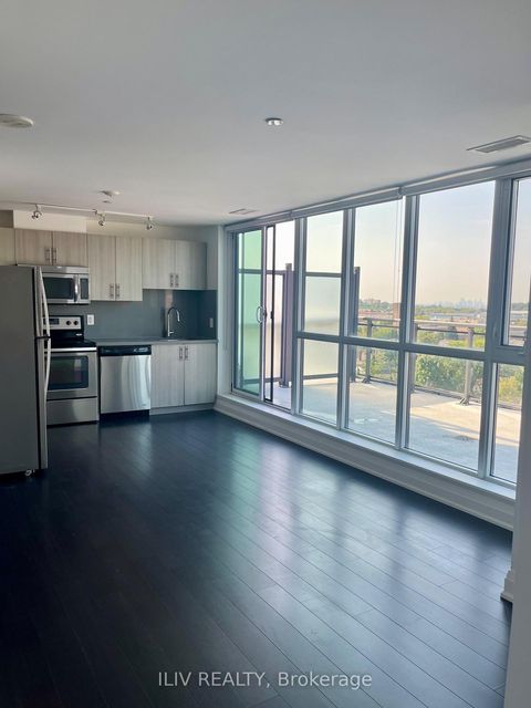 Photo 2 at 605 - 16 McAdam Avenue, Glen Park, Toronto