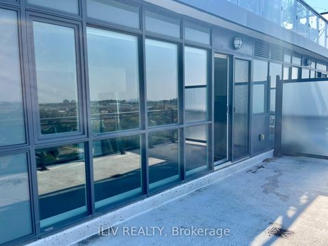 Photo 11 at 605 - 16 McAdam Avenue, Glen Park, Toronto