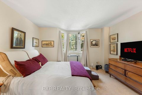 Photo 14 at 1 Quarry Court, Coxwell, Toronto