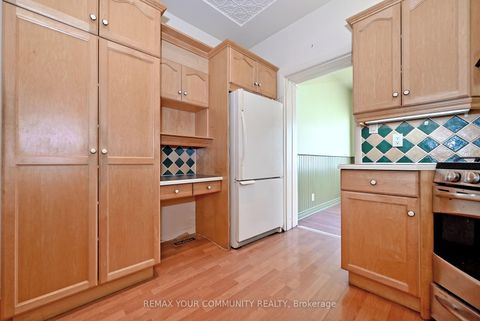 Photo 10 at 520 Dufferin Street, Little Portugal, Toronto