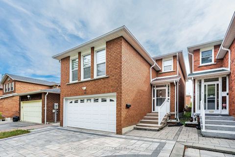 Photo 2 at 62 Danjohn Crescent, Agincourt North, Toronto