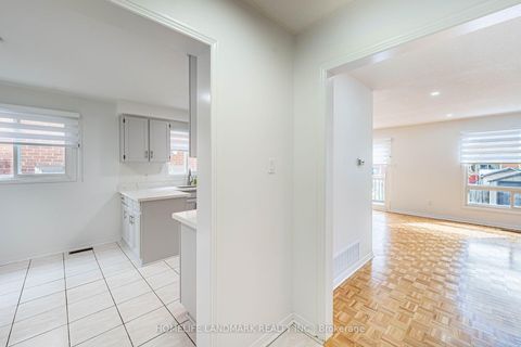 Photo 5 at 62 Danjohn Crescent, Agincourt North, Toronto