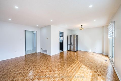 Photo 8 at 62 Danjohn Crescent, Agincourt North, Toronto