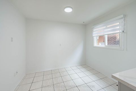 Photo 18 at 62 Danjohn Crescent, Agincourt North, Toronto
