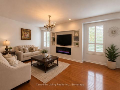 Photo 2 at 136 Regatta Avenue, Oak Ridges, Richmond Hill