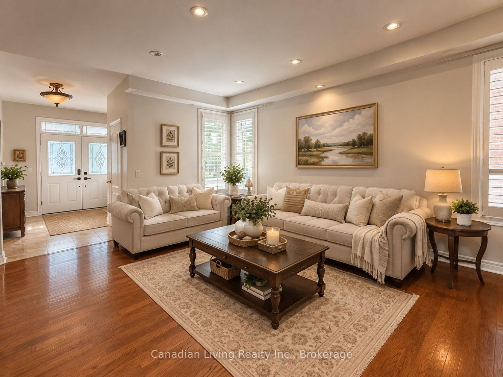 136 Regatta Avenue, Oak Ridges, Richmond Hill photo number 2