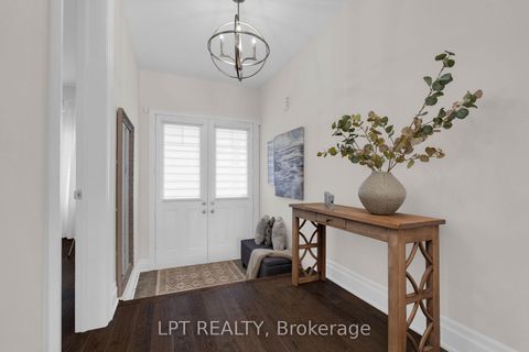 Photo 2 at 1333 Harrington Street, Lefroy, Innisfil