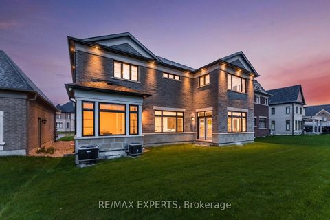 Photo 2 at 15 Sculpture Garden Lane, Kleinburg, Vaughan