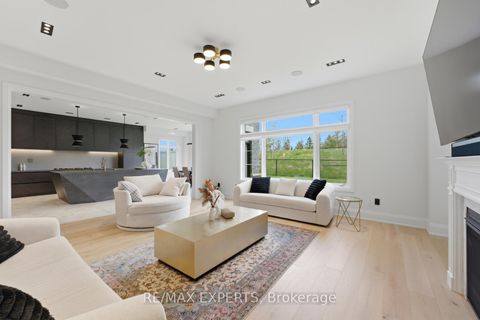 Photo 14 at 15 Sculpture Garden Lane, Kleinburg, Vaughan