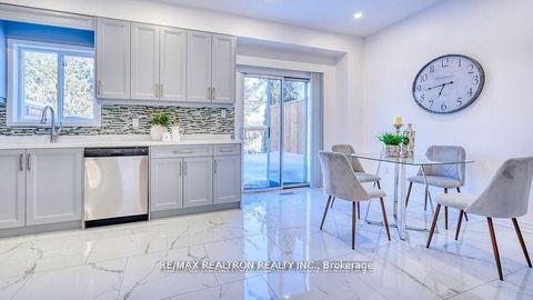 Photo 11 at 89 English Oak Drive, Oak Ridges Lake Wilcox, Richmond Hill